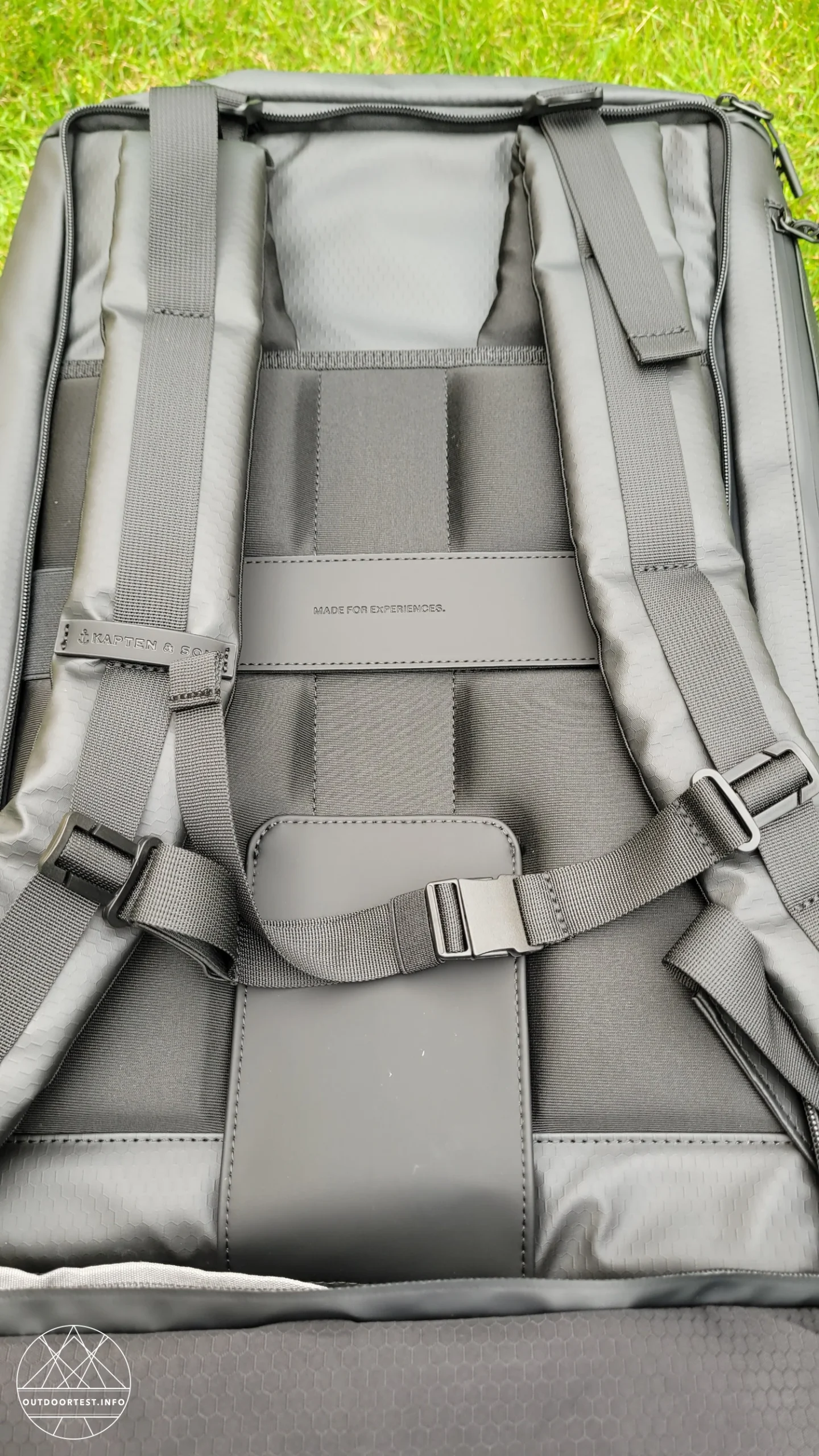 Kapten & Son - Lisbon Duffle Backpack Large All Black