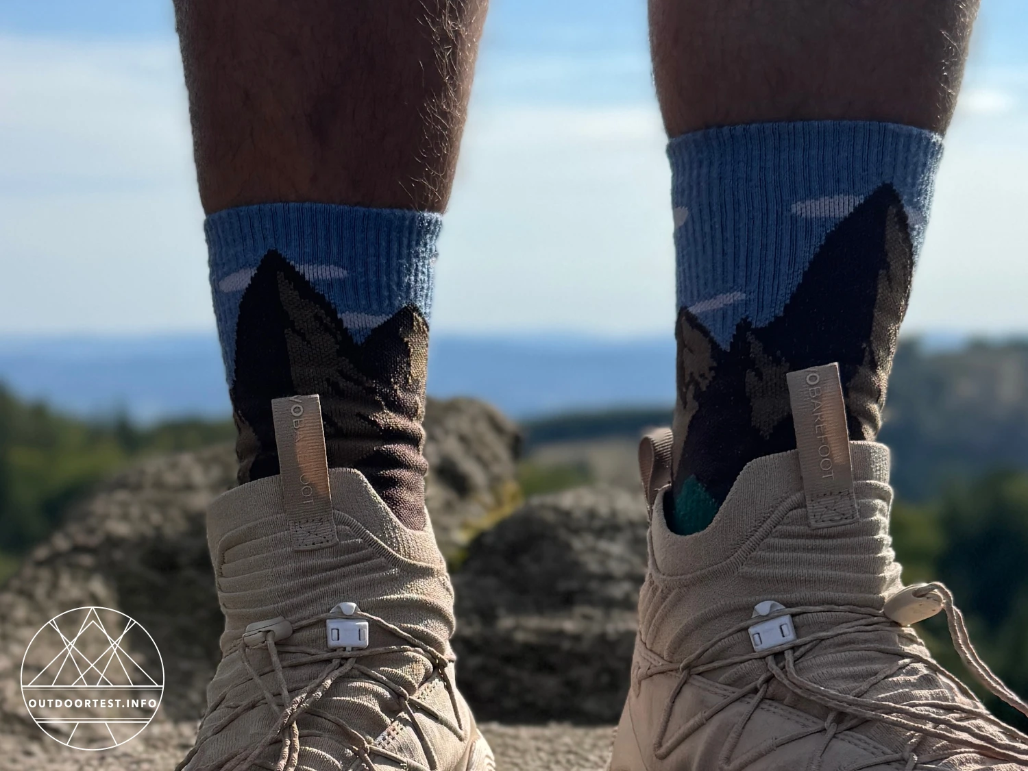 Wrightsock - STRIDE Wandersocke mit Bergmotiv