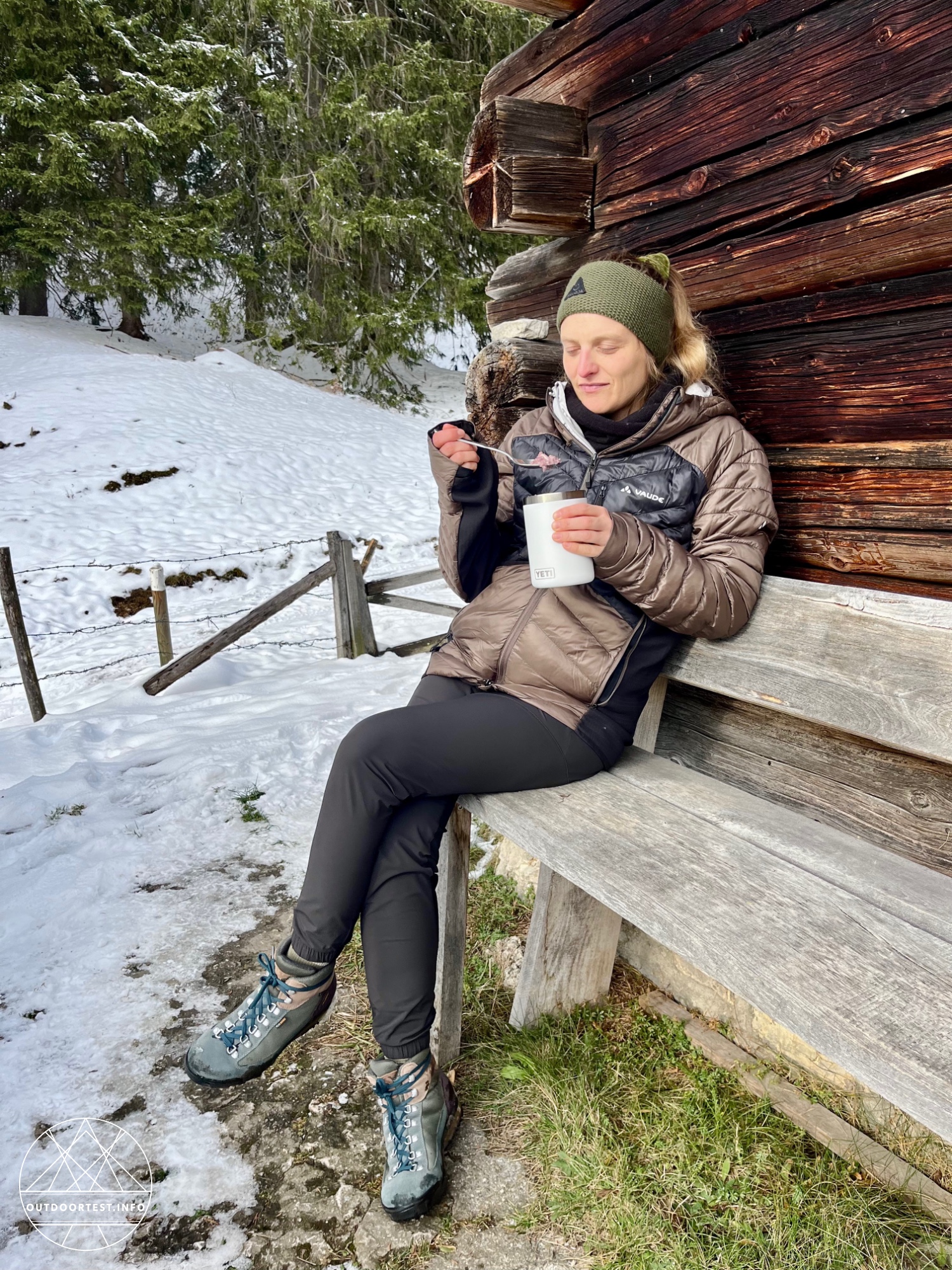 YETI 16 OZ (473 ML) ISOLIERTER ESSENSBEHÄLTER