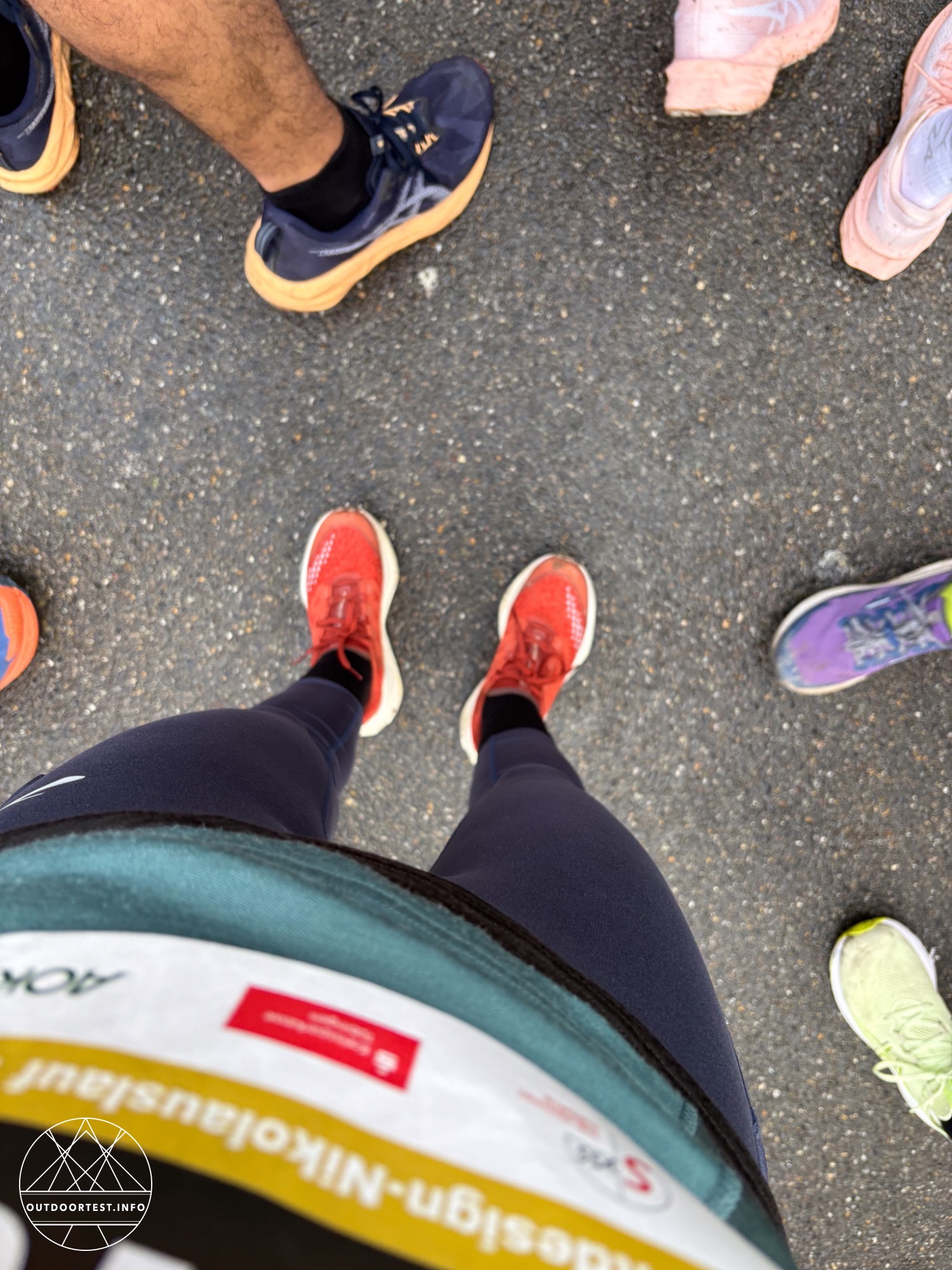 Brooks - Momentum Thermal Tight 2.0