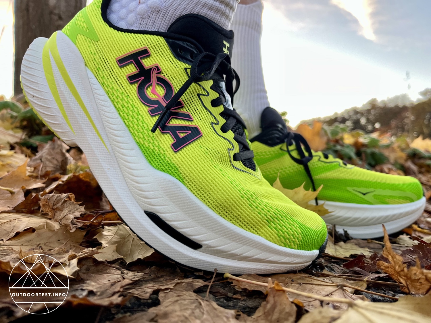 HOKA - Mach X 3