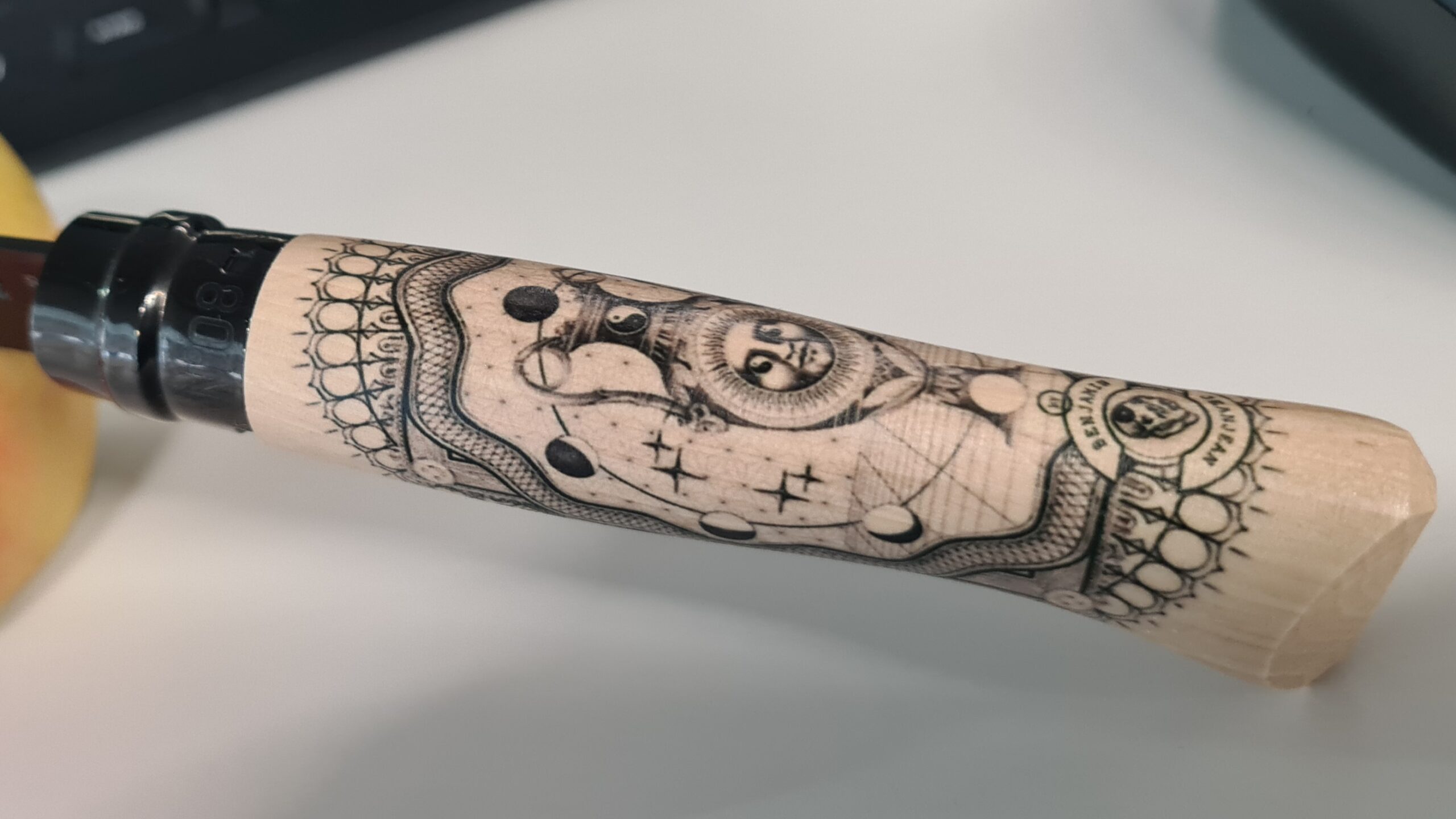 Opinel - N°08 Cosmos Benjamin Jeanjean