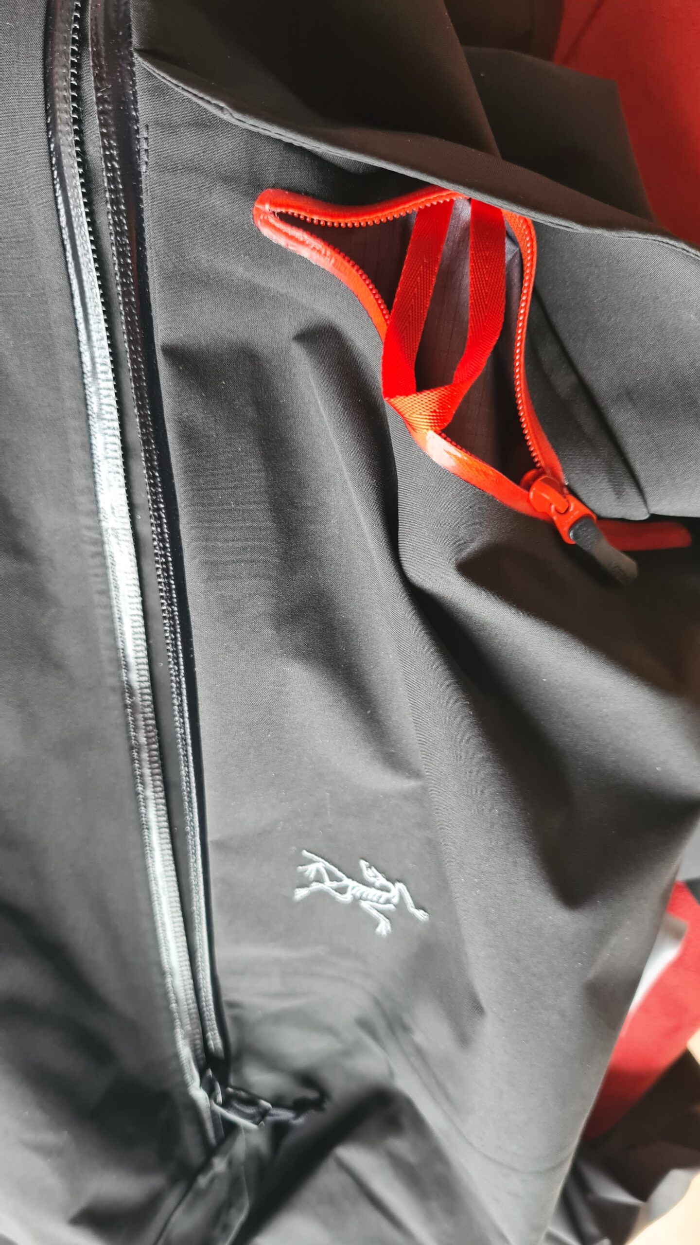 Arc´teryx - Beta AR Hardshell-Jacke und Beta Regenhose