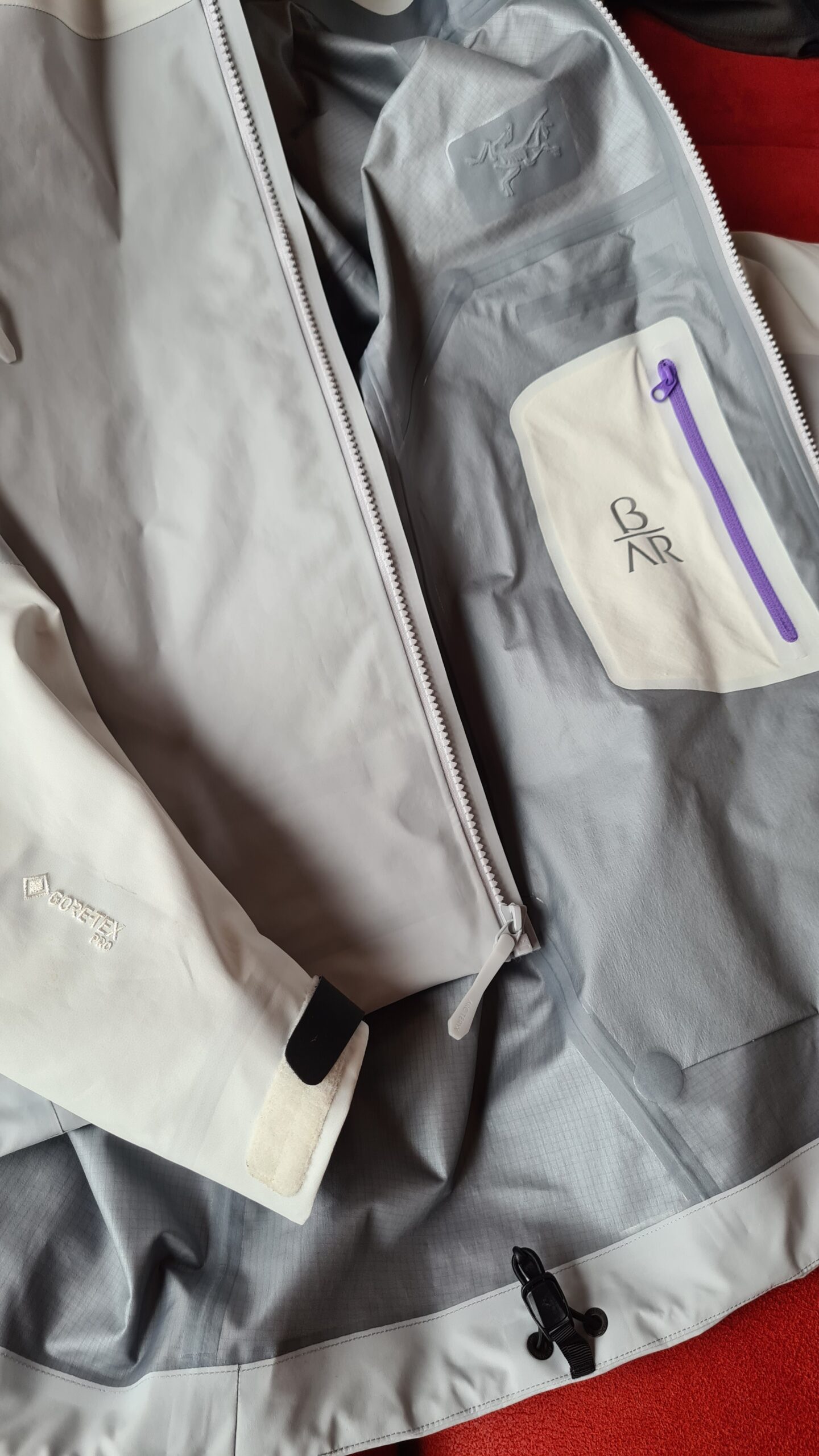 Arc´teryx - Beta AR Hardshell-Jacke und Beta Regenhose