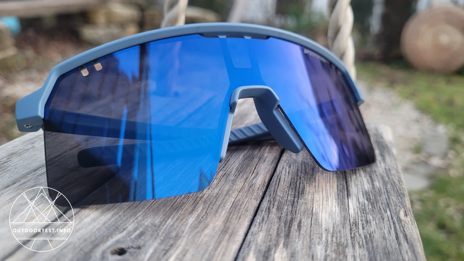 JULBO - INTENSITY JUNIOR SPECTRON