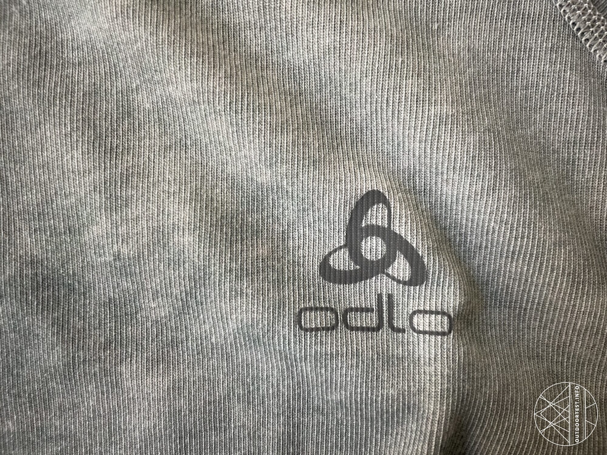 ODLO X POW - Collective Voices Active Warm Base-Layer Shirt & Tights mit Print