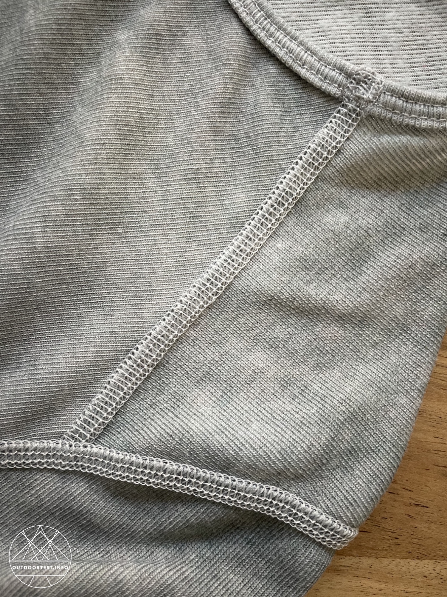 ODLO X POW - Collective Voices Active Warm Base-Layer Shirt & Tights mit Print