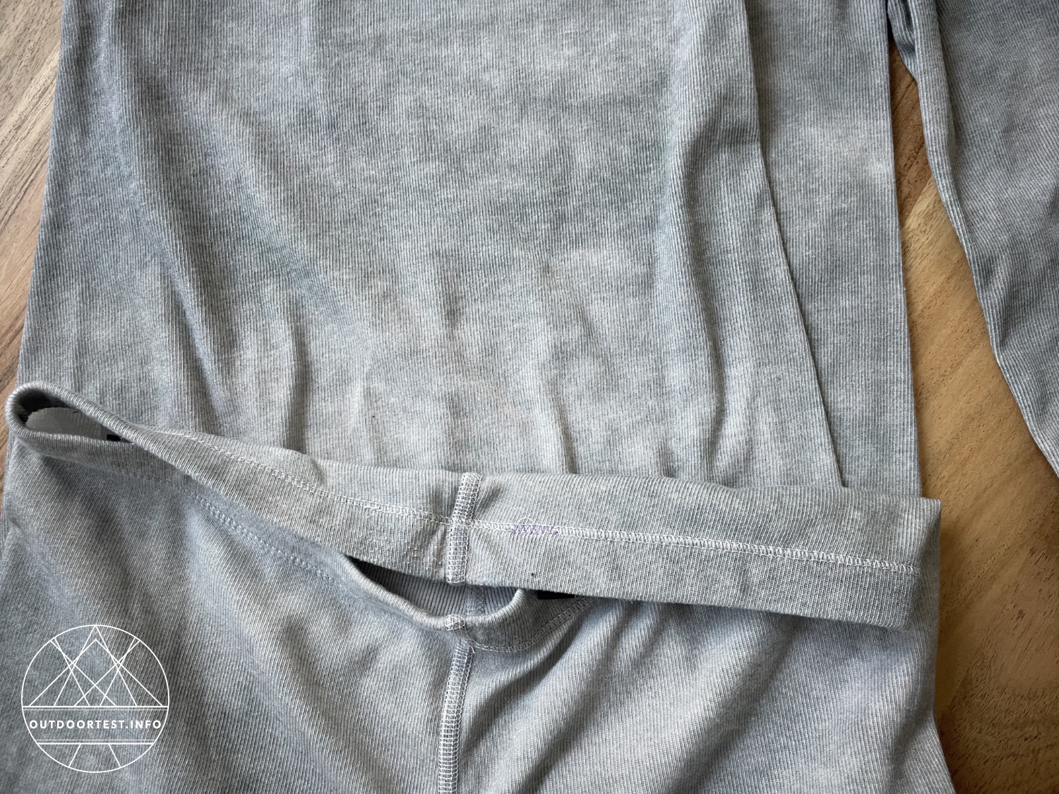 ODLO X POW - Collective Voices Active Warm Base-Layer Shirt & Tights mit Print