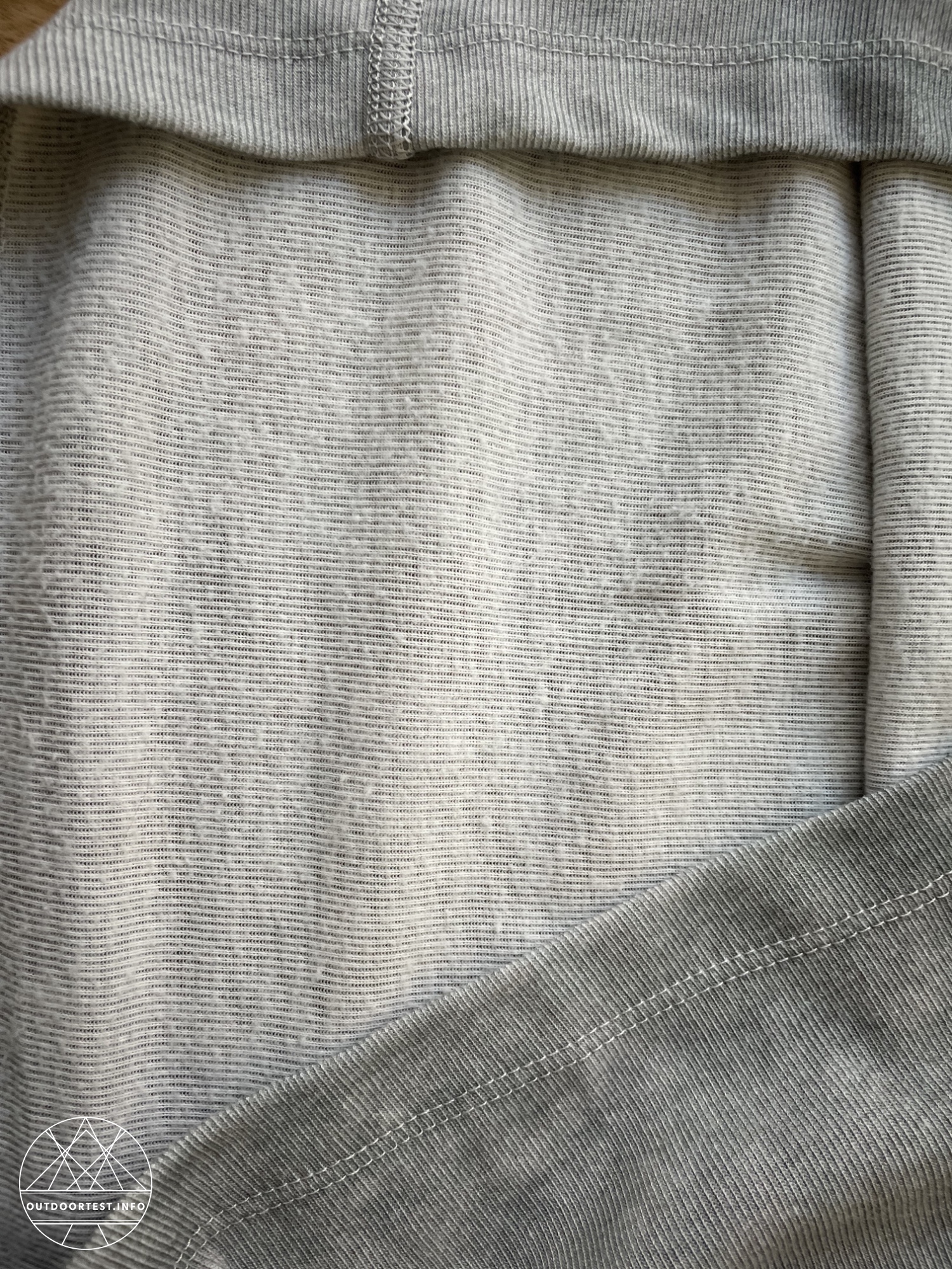 ODLO X POW - Collective Voices Active Warm Base-Layer Shirt & Tights mit Print