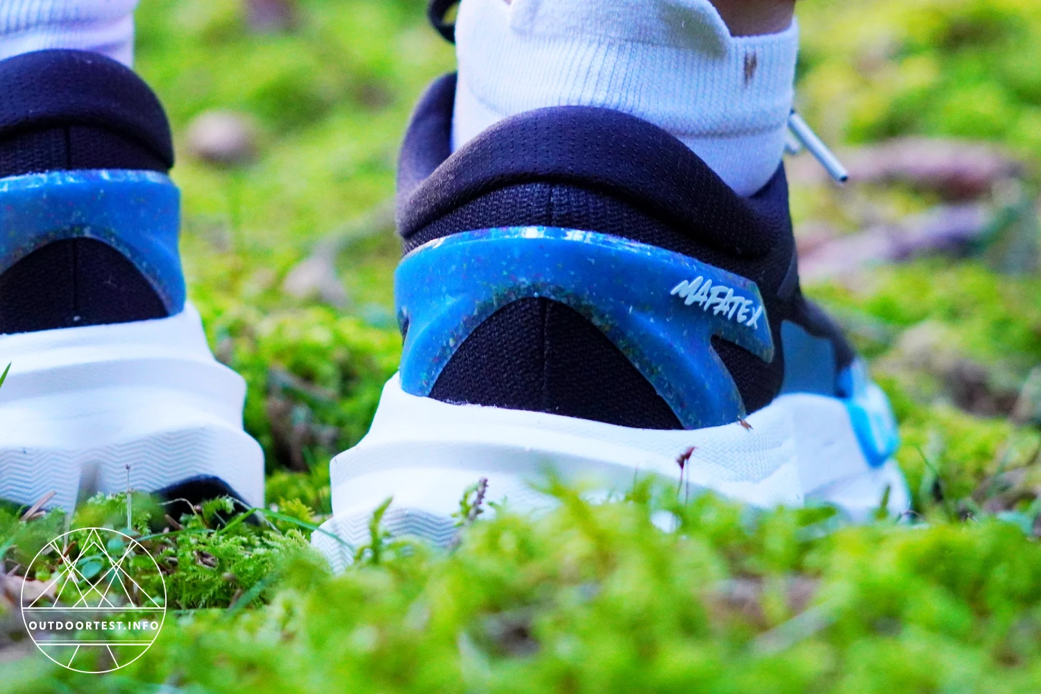 HOKA - Rocket X Trail