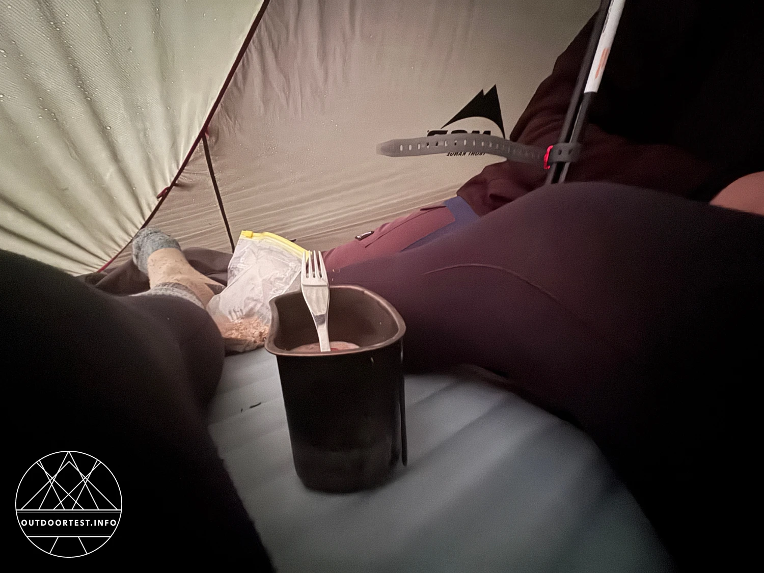 Montane - Men's Malli Long Sleeve Zip T-Shirt & Leggings