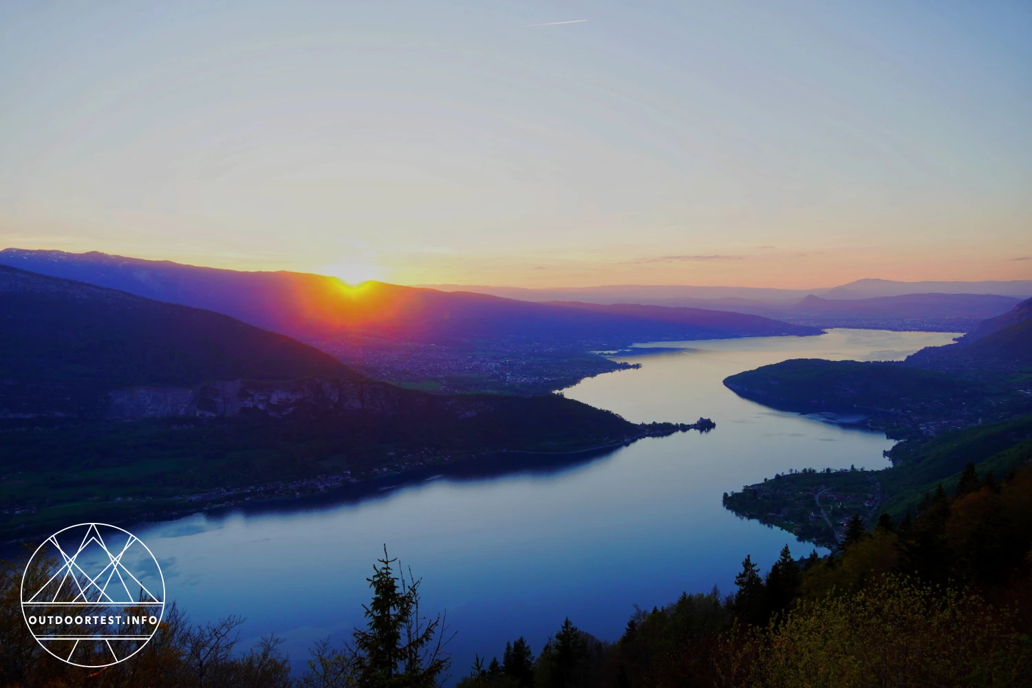 Halbmarathon zwischen Alpen und See - Brooks Marathon du lac d'Annecy