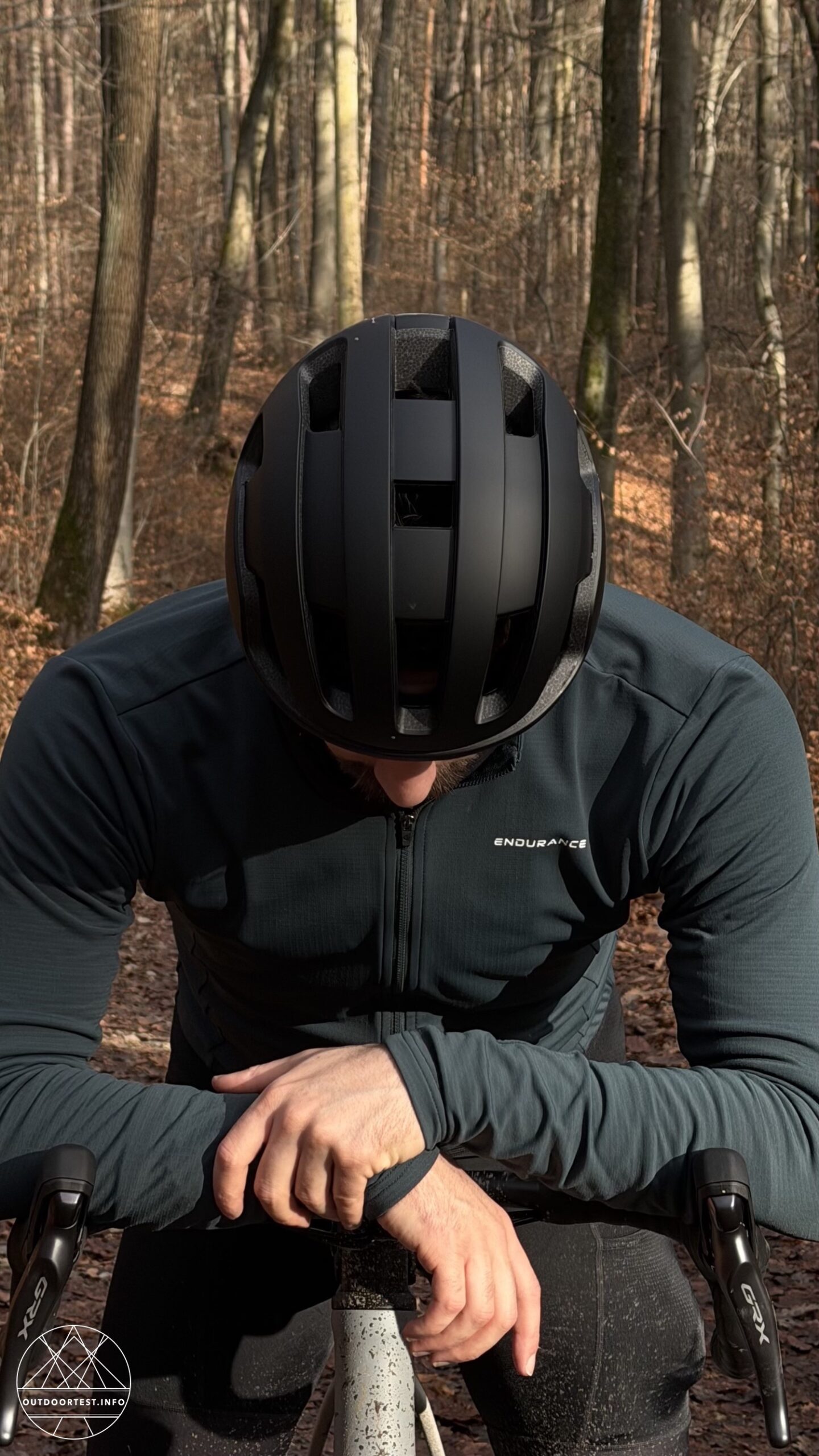 POC - Omne Light Fahrradhelm 