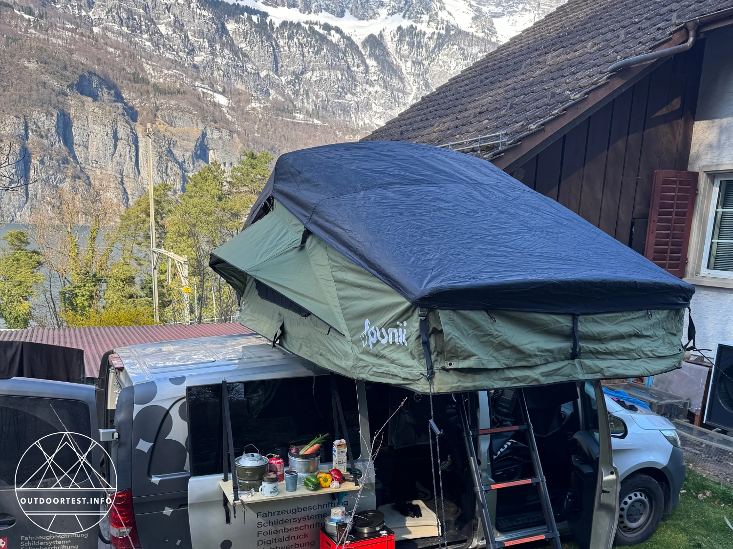 Punii - moenga M Dachzelt