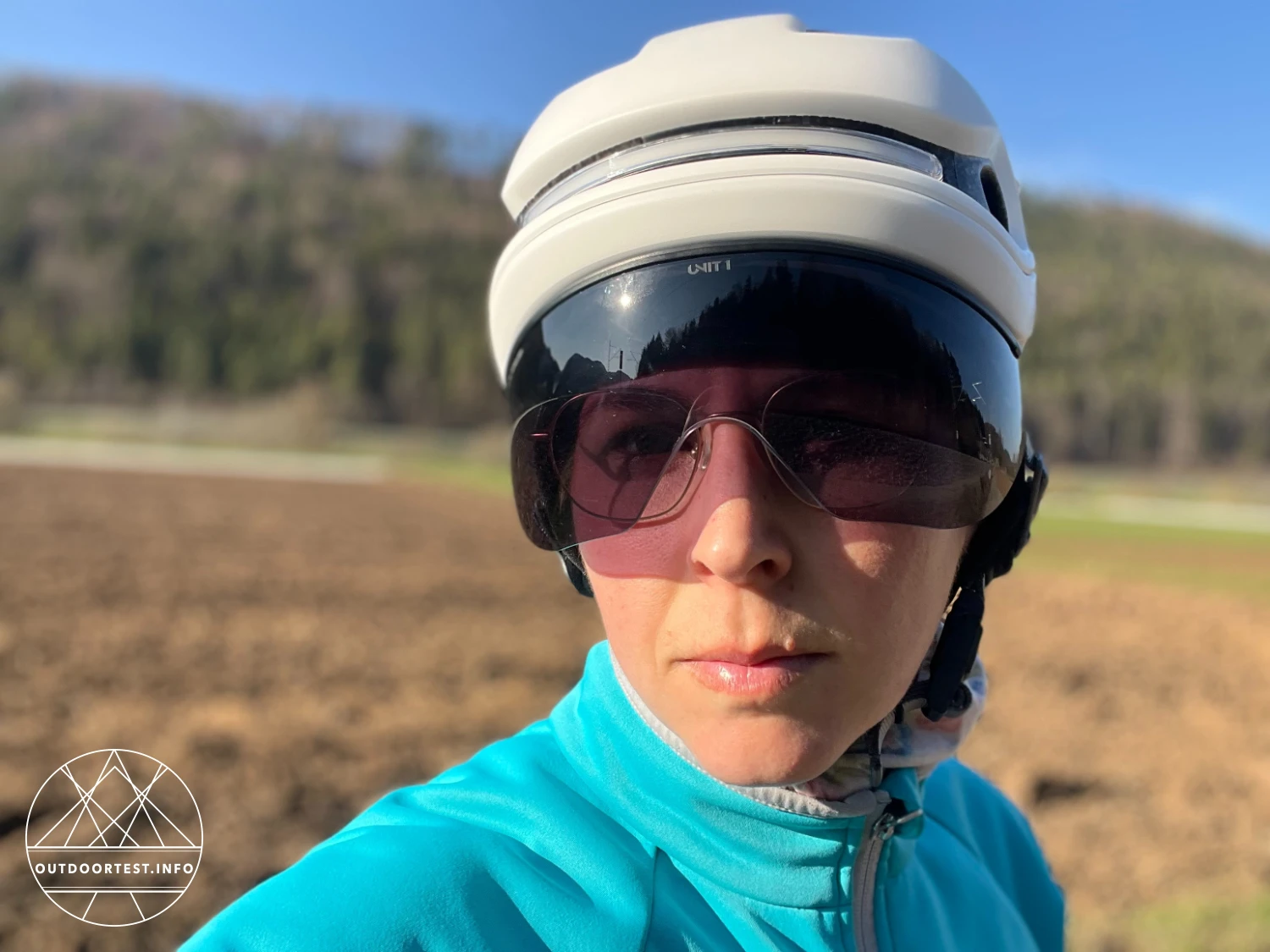 UNIT 1 - Aura Mips Smart-Helm