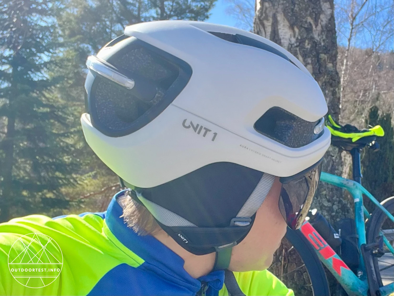 UNIT 1 - Aura Mips Smart-Helm