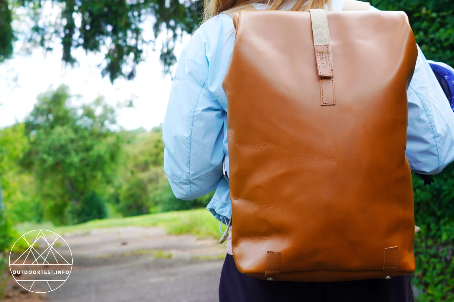 Brooks England - Pickwick Leather