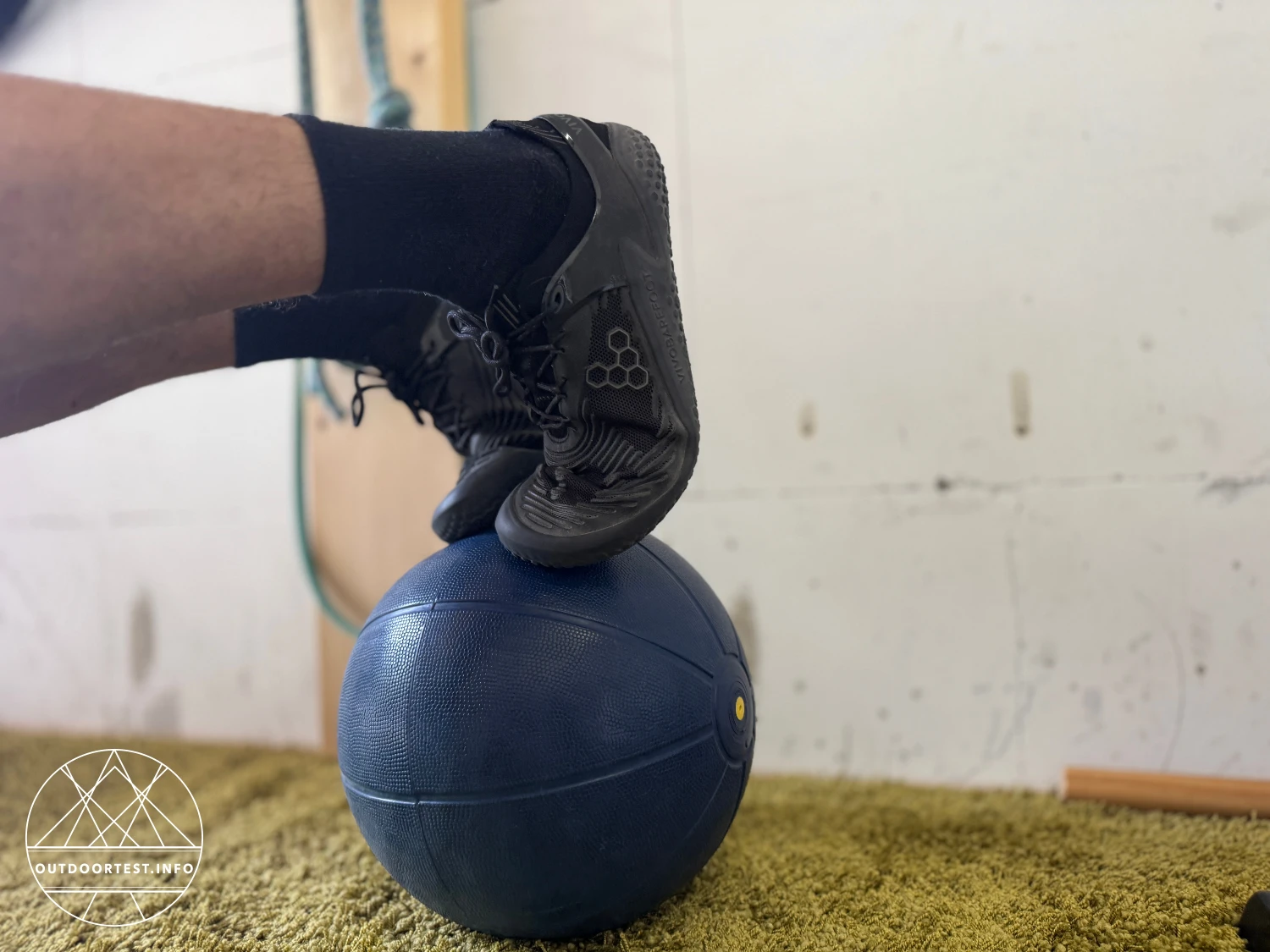 Vivobarefoot - Motus Strength II