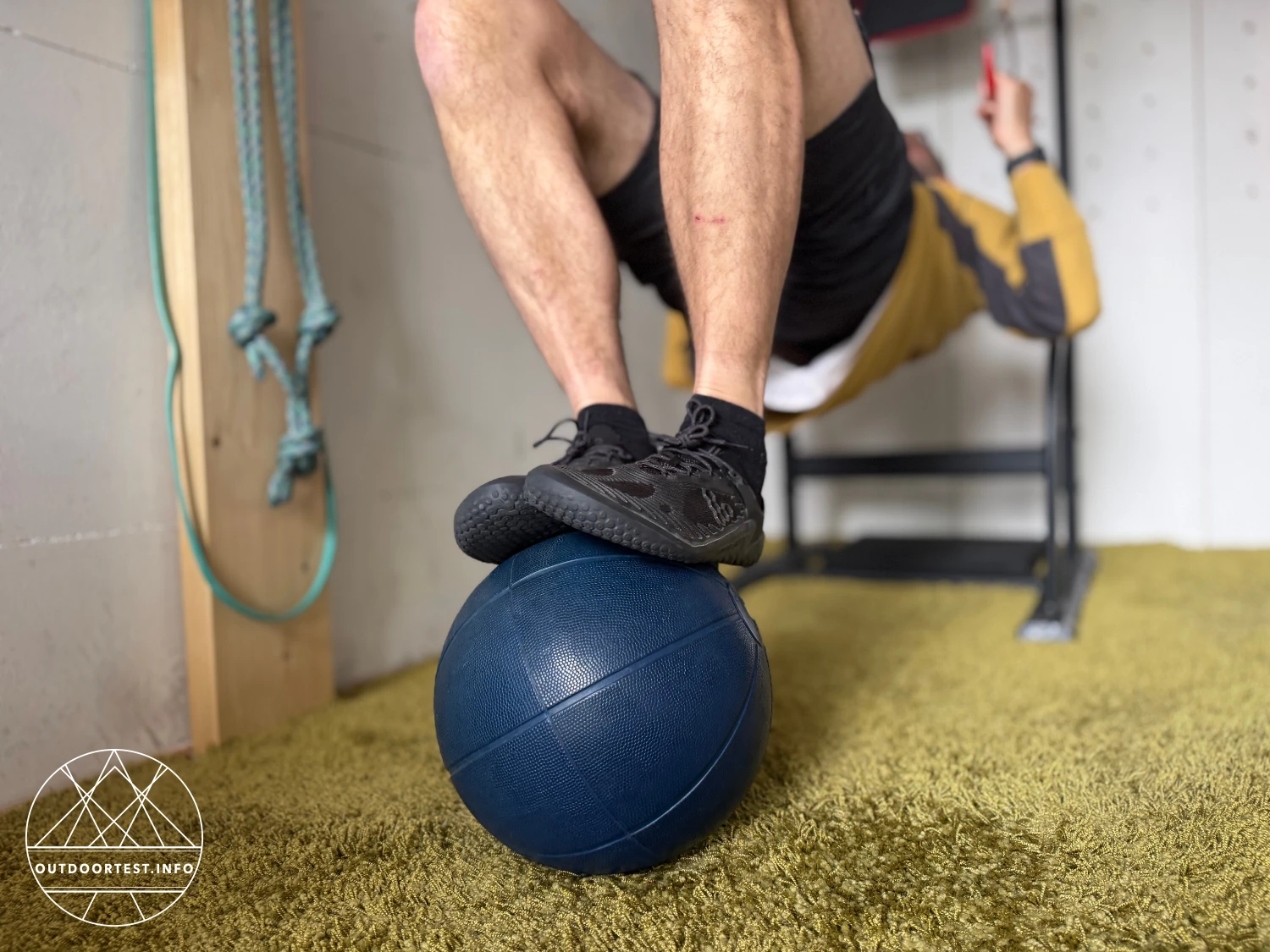 Vivobarefoot - Motus Strength II