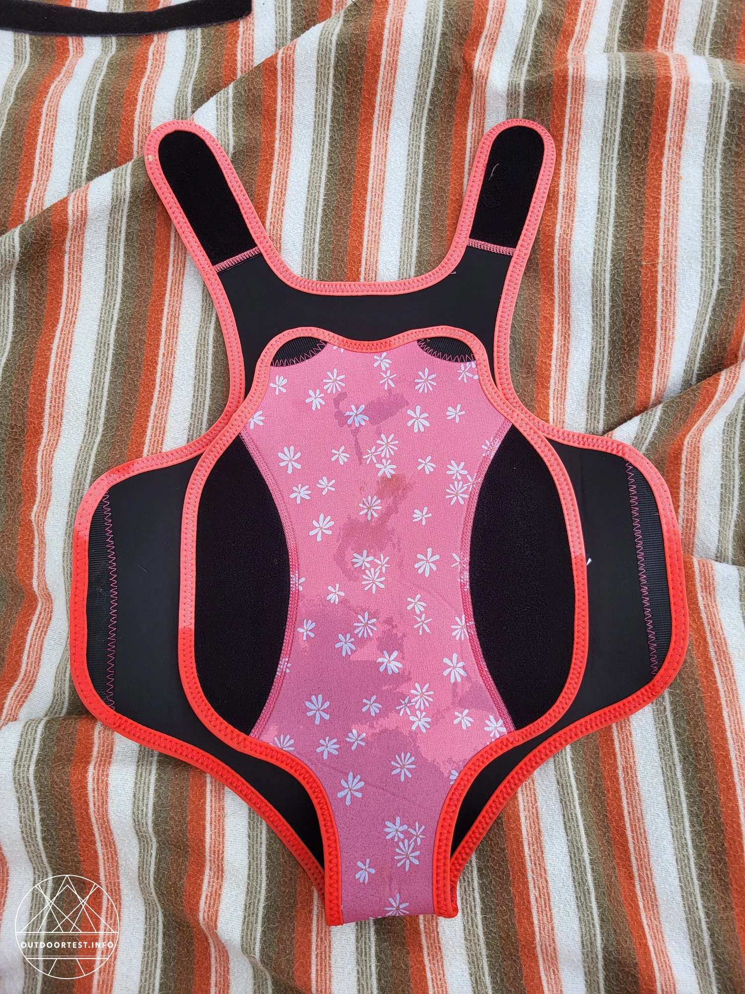 Decathlon - Schwimmanzug Neopren Baby warm 2 mm