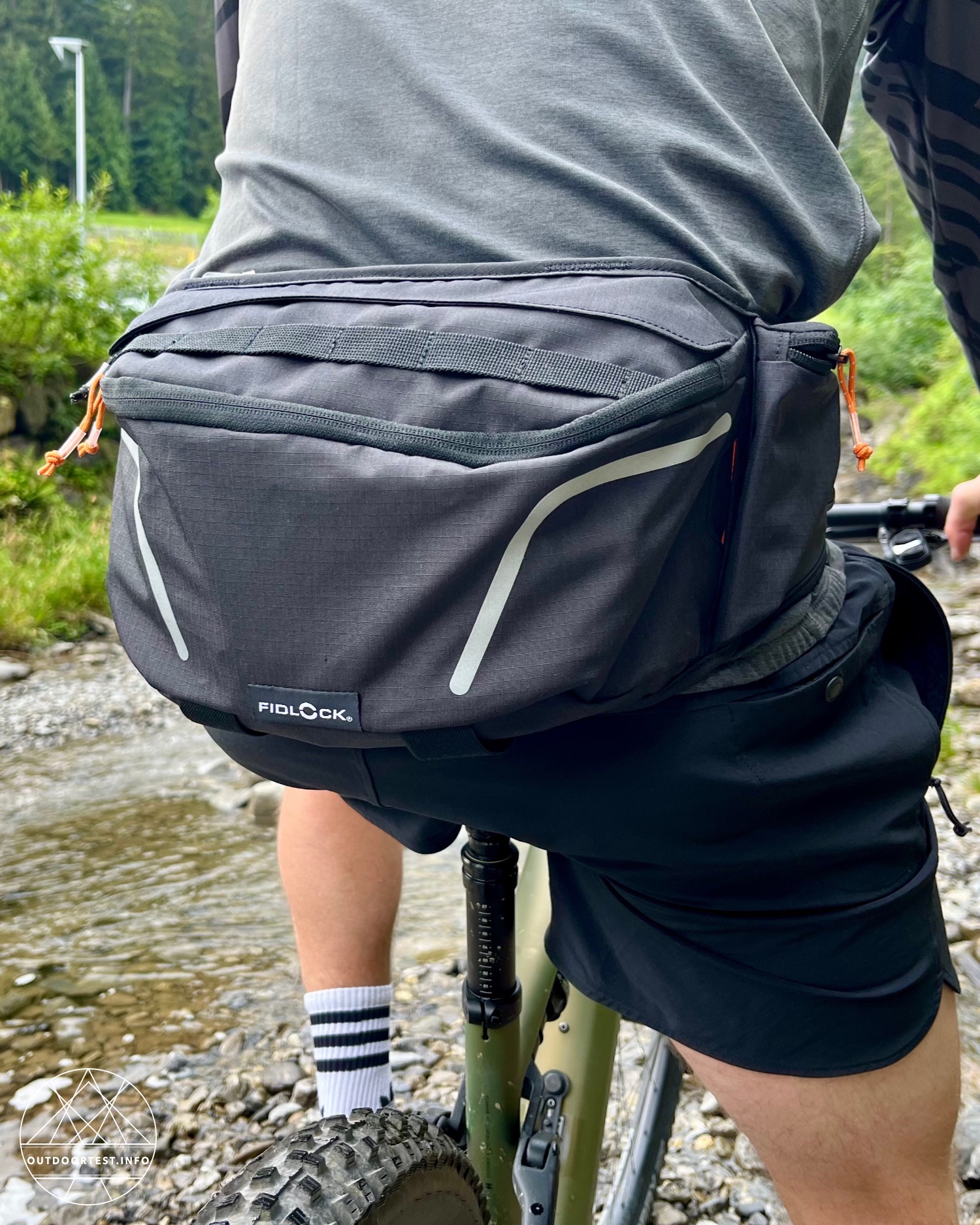 FIDLOCK HIP BELT for hydration bladder (single)