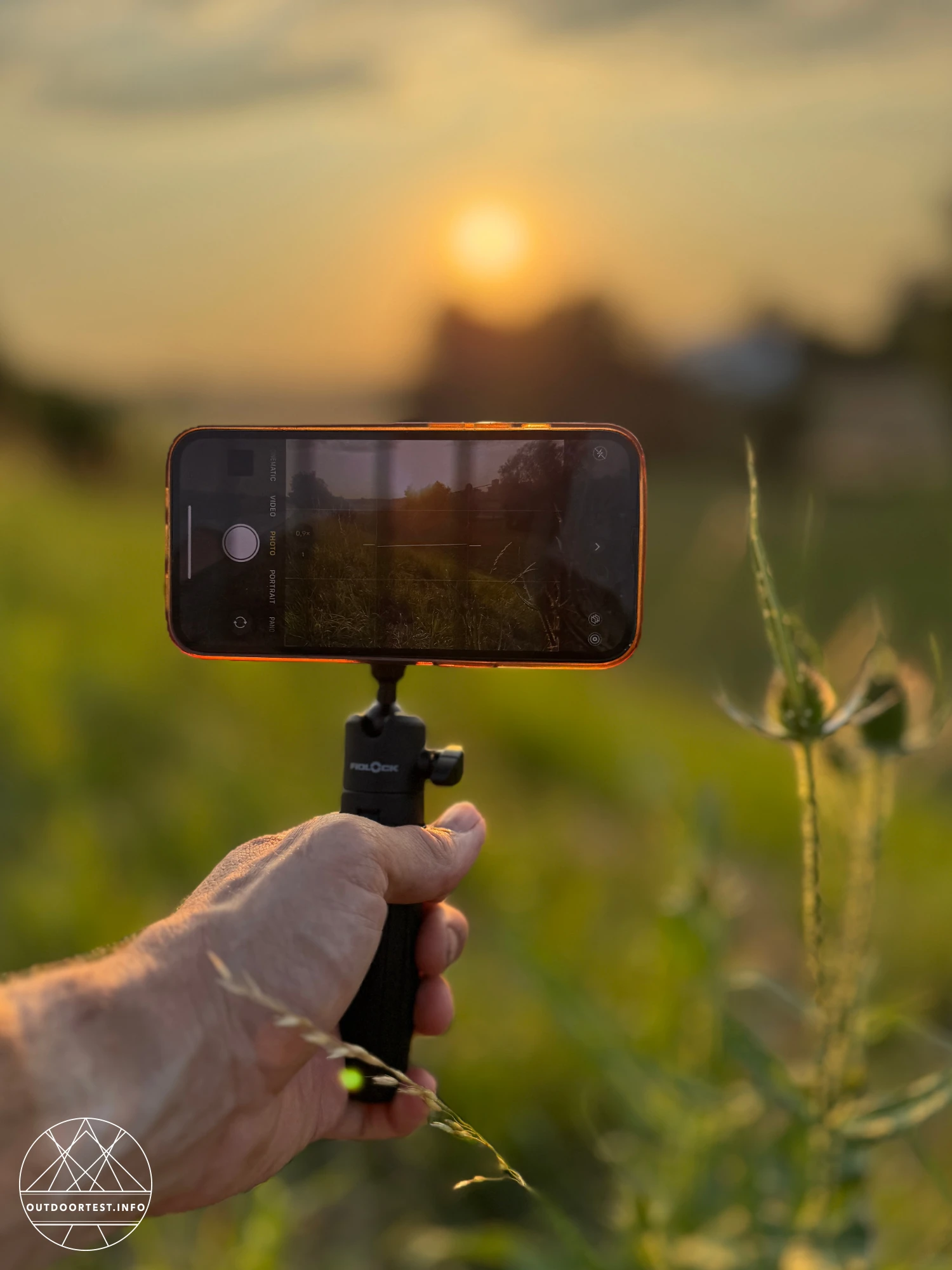 FIDLOCK - VACUUM mini tripod base