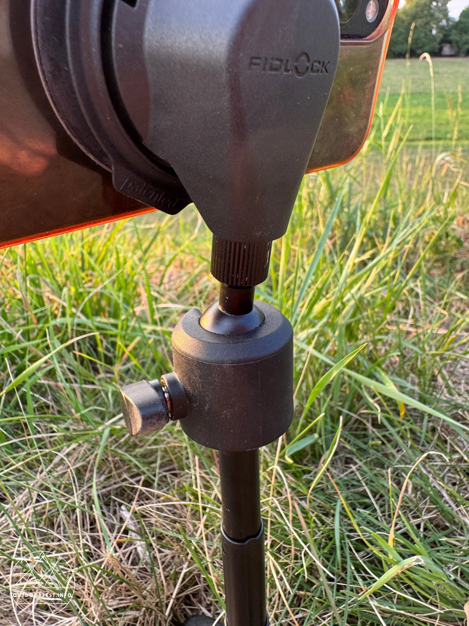 FIDLOCK - VACUUM mini tripod base