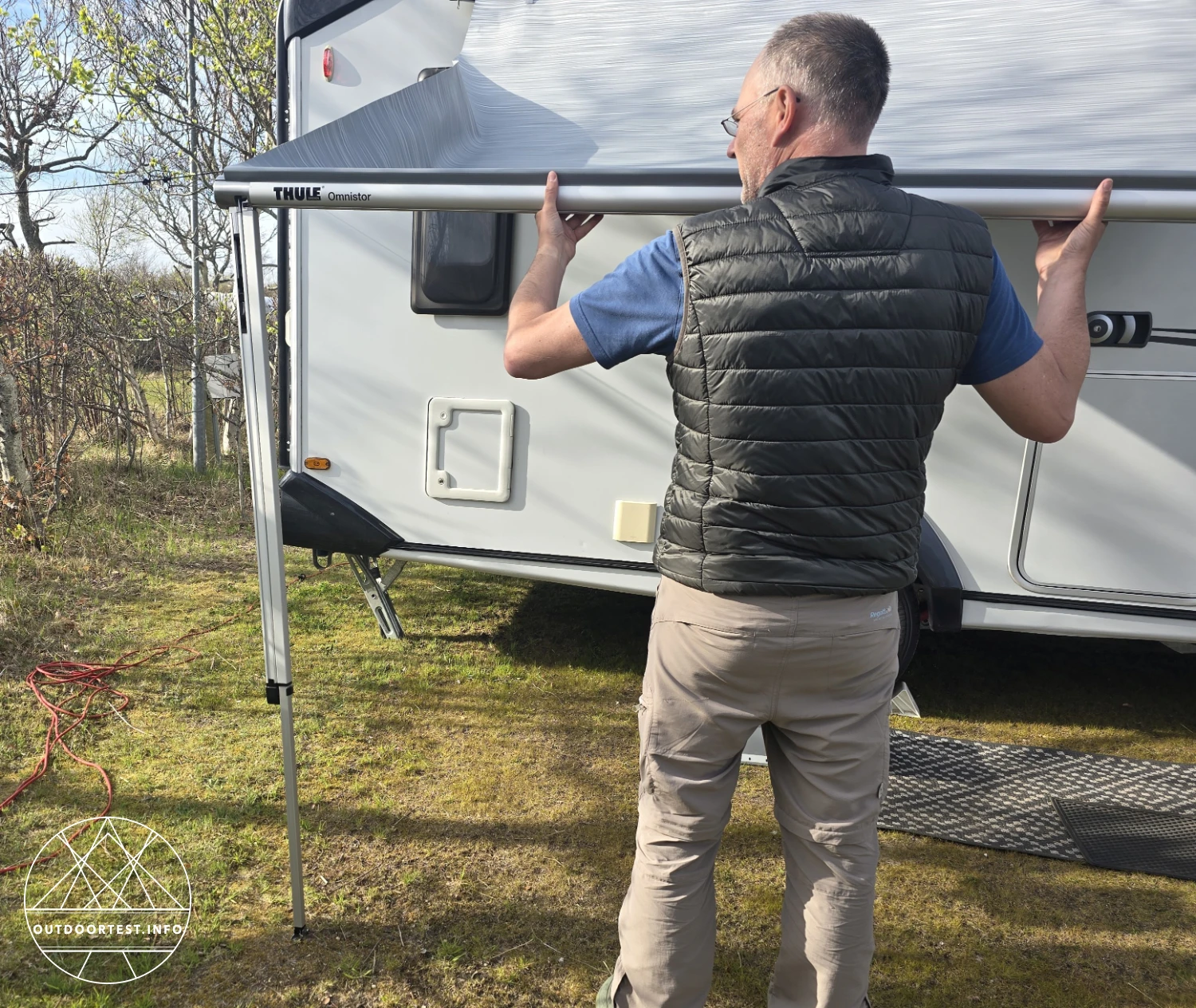 Thule Omnistor 1200 Sackmarkise