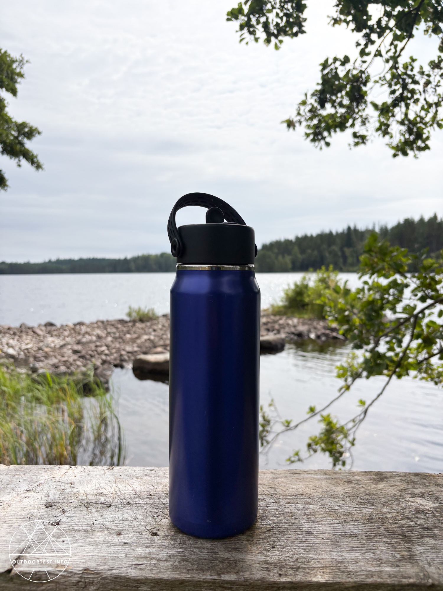 HYDRO FLASK - 32 oz (946 ml) Lightweight Flex Straw Bottle