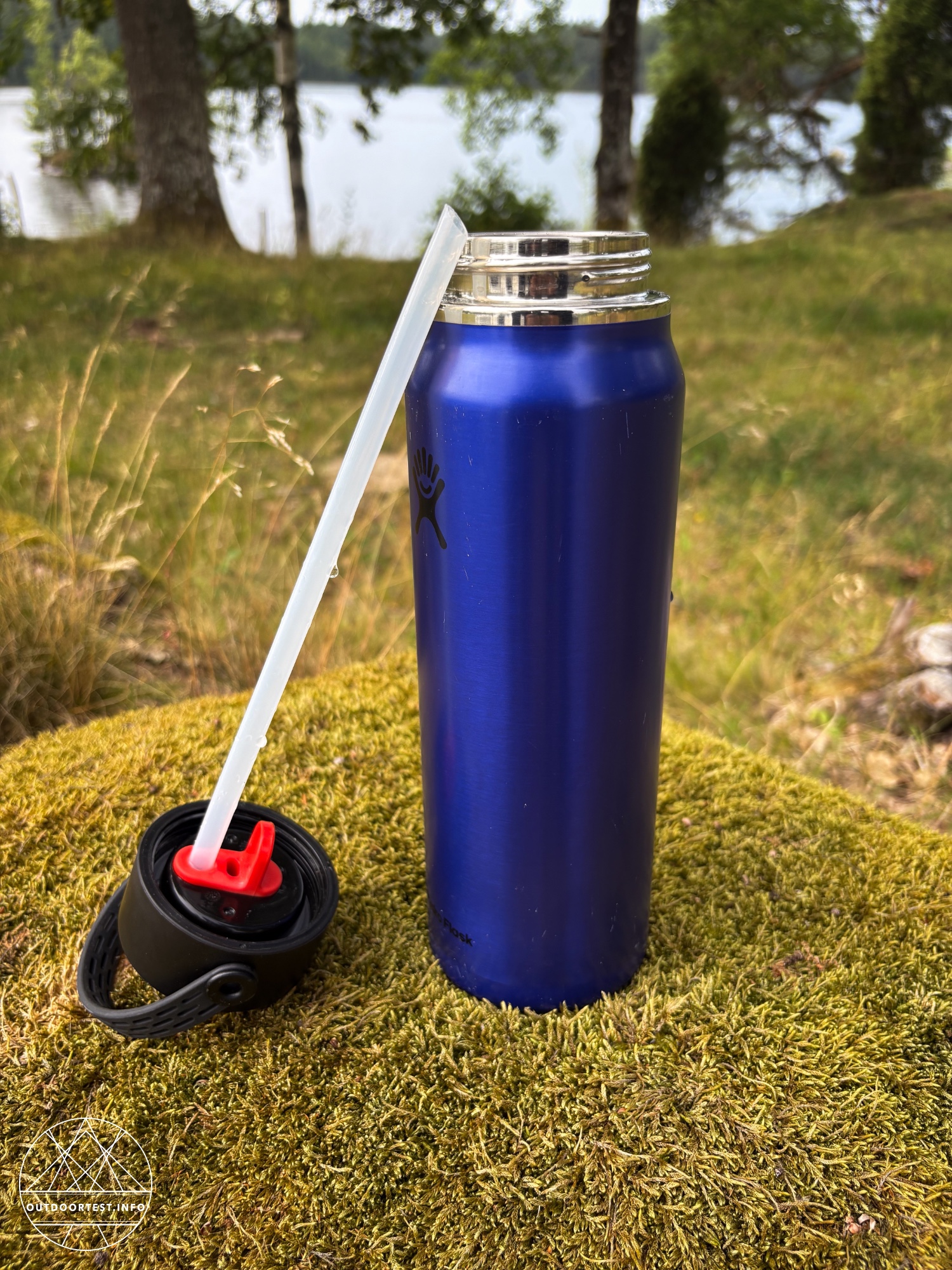 HYDRO FLASK - 32 oz (946 ml) Lightweight Flex Straw Bottle