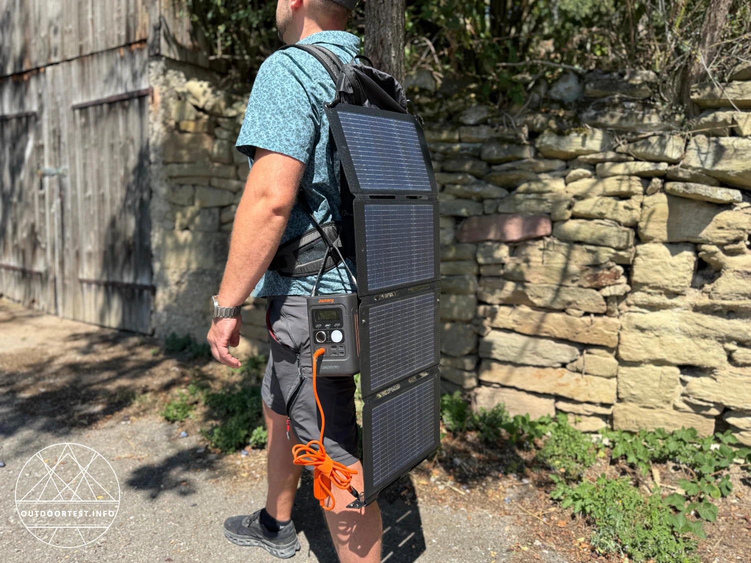 Jackery – Bundle: Explorer 300D + SolarSaga 40 Air