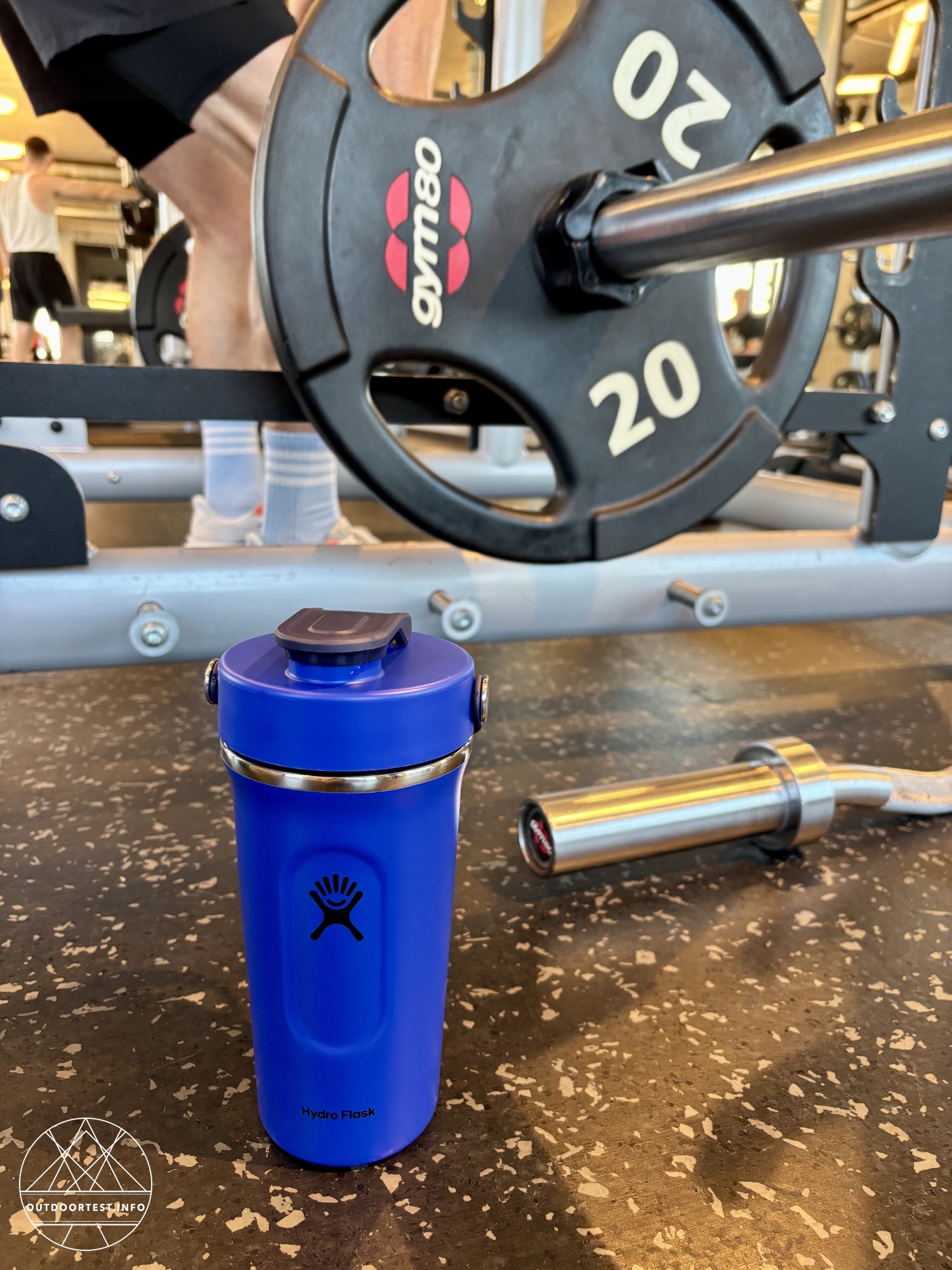 Hydro Flask 24 oz (710 ml) Insulated Shaker Bottle
